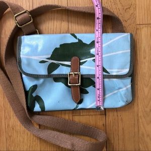 Fossil Brand Crossbody with Sea Turtle Print